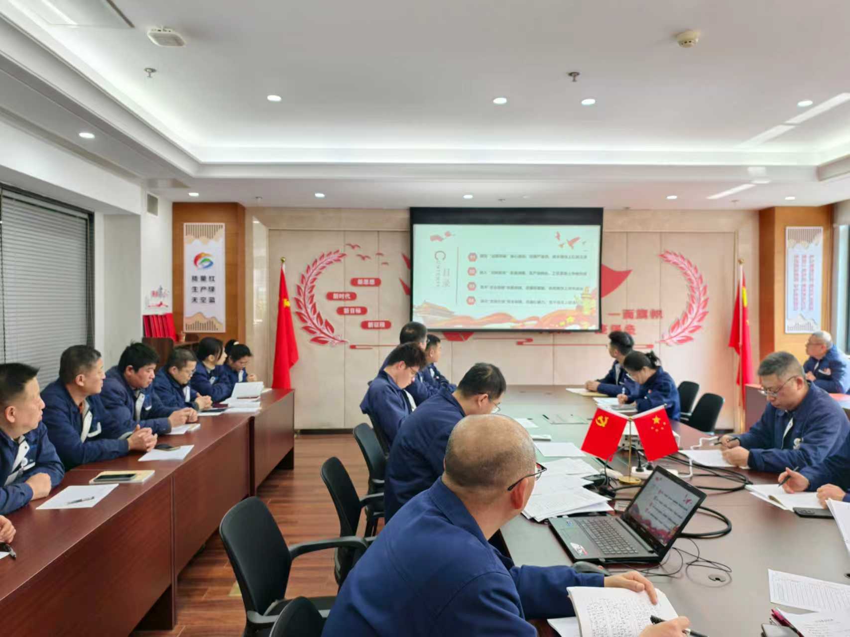 8421dc0087728062ca5ba1d30fb24ec9.jpg 8421dc0087728062ca5ba1d30fb24ec9.jpg